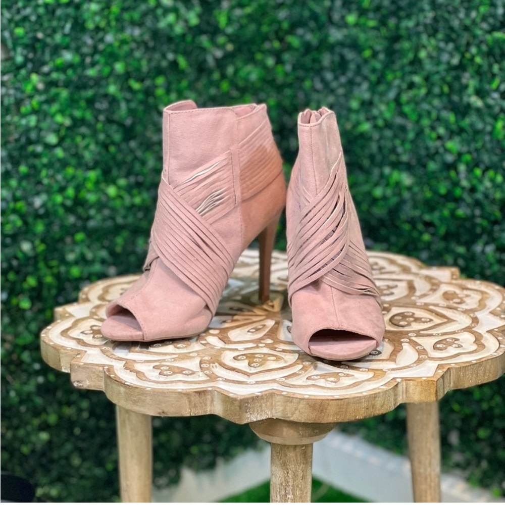 Pink booties, size 7.5, wear dressy or casual, good condition